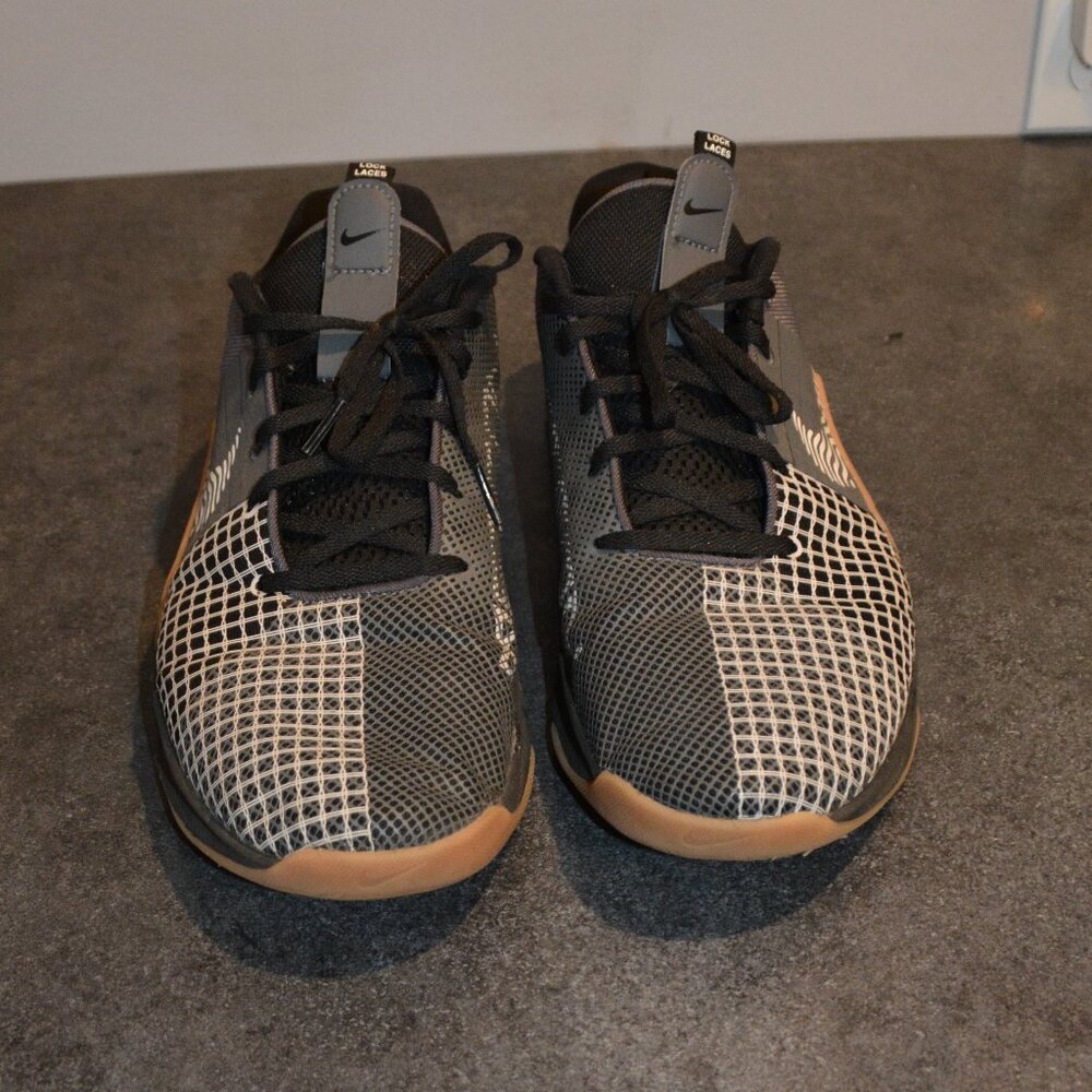 NIke Metcon black grey and white sneakers size 12.5 Men's